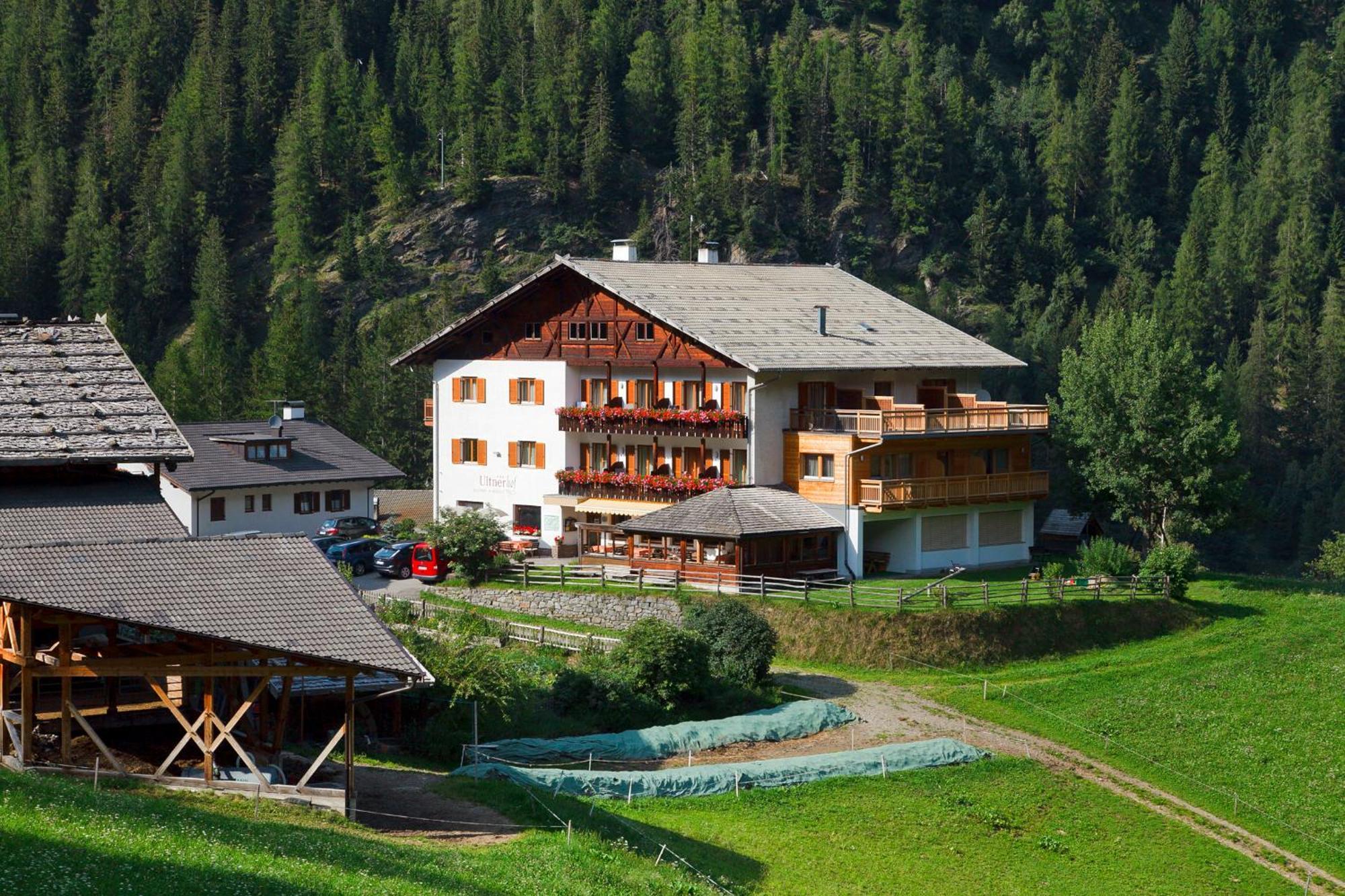 Hotel Ultnerhof Santa Gertrude Ngoại thất bức ảnh