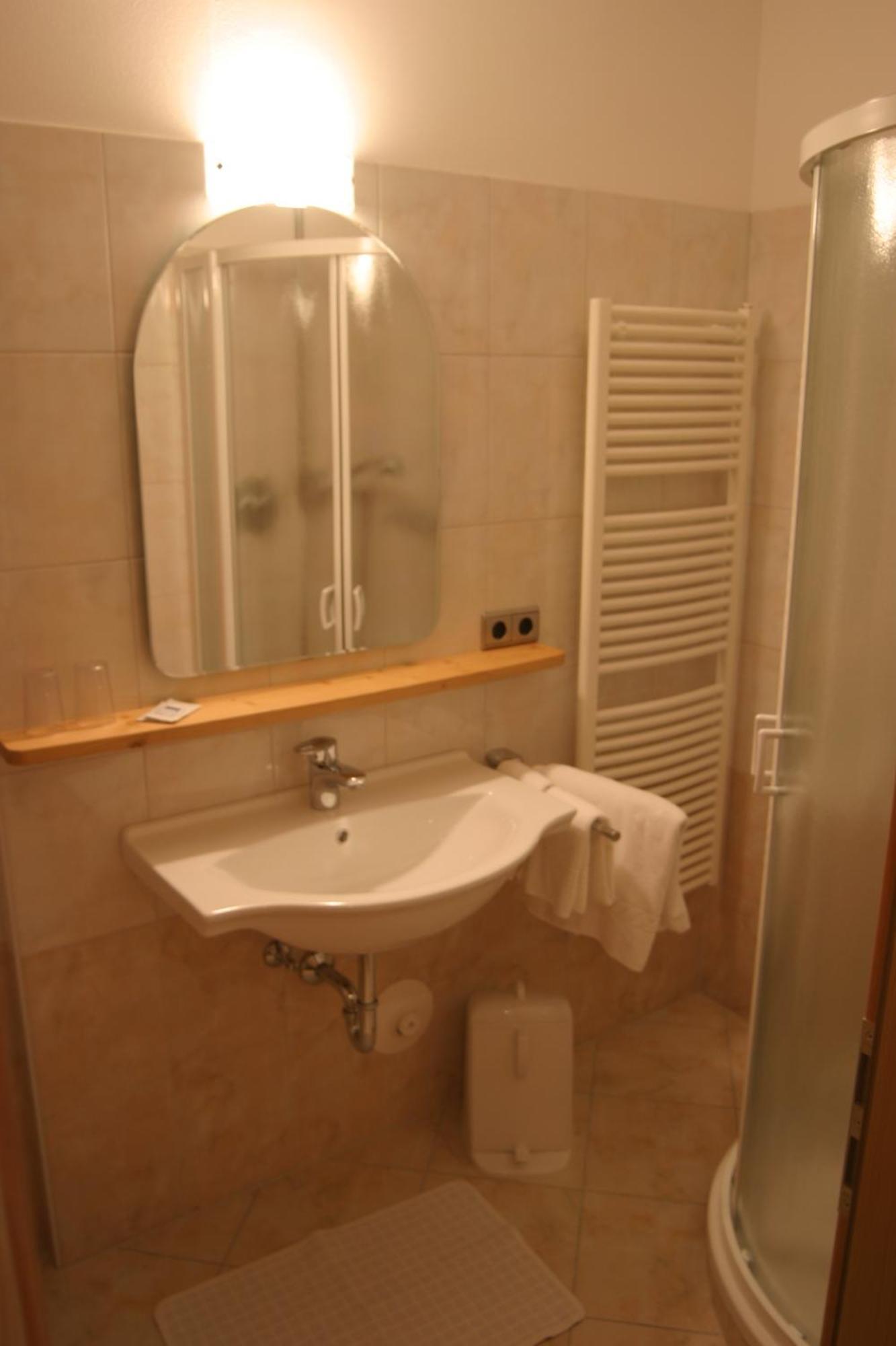 Hotel Ultnerhof Santa Gertrude Ngoại thất bức ảnh