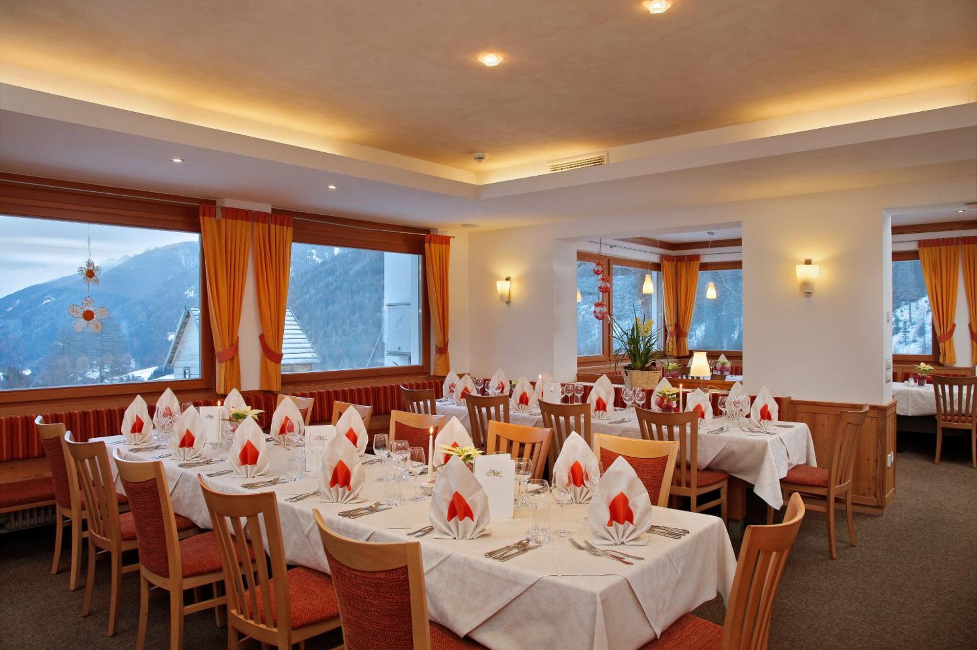 Hotel Ultnerhof Santa Gertrude Ngoại thất bức ảnh