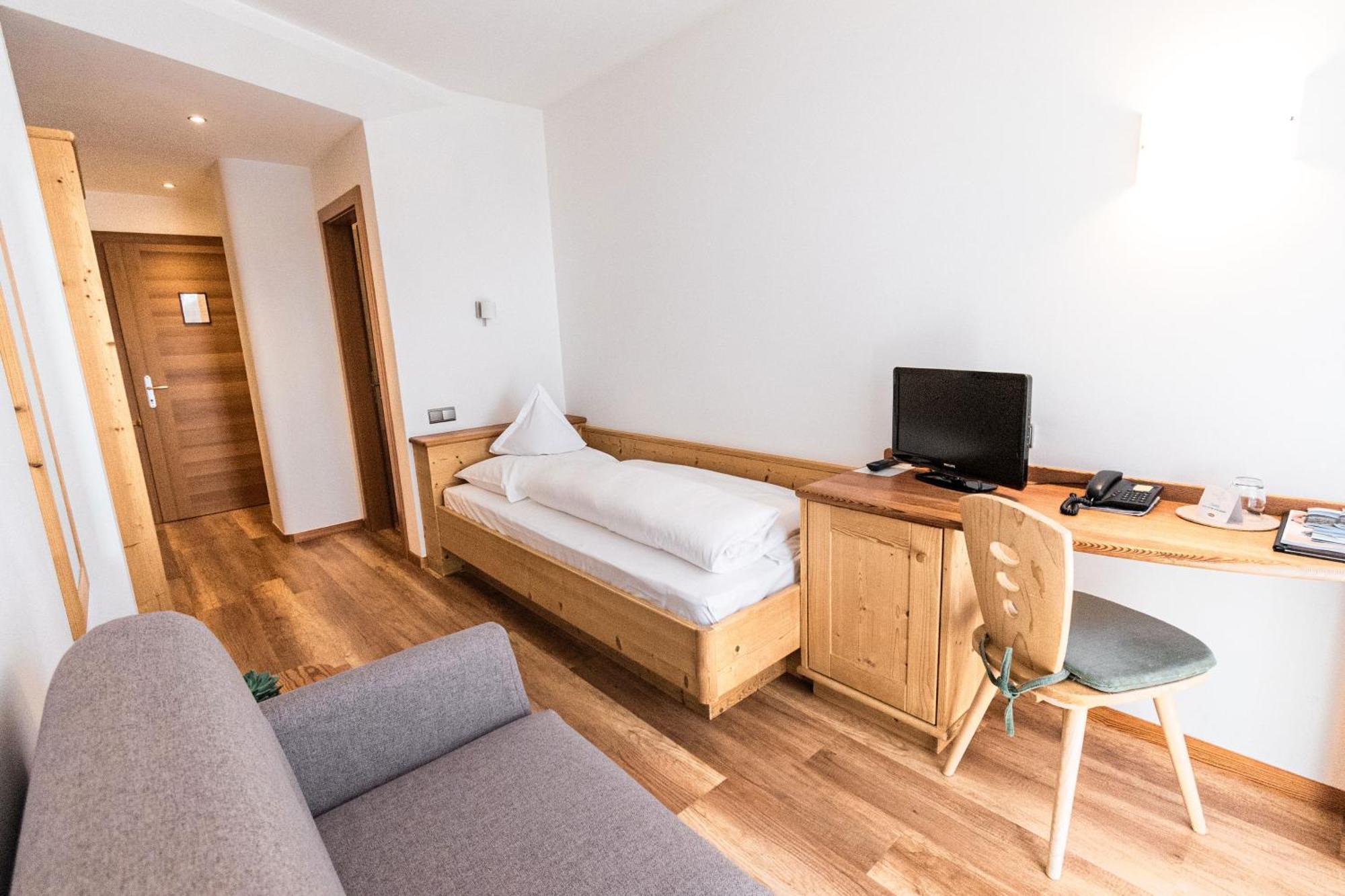 Hotel Ultnerhof Santa Gertrude Ngoại thất bức ảnh